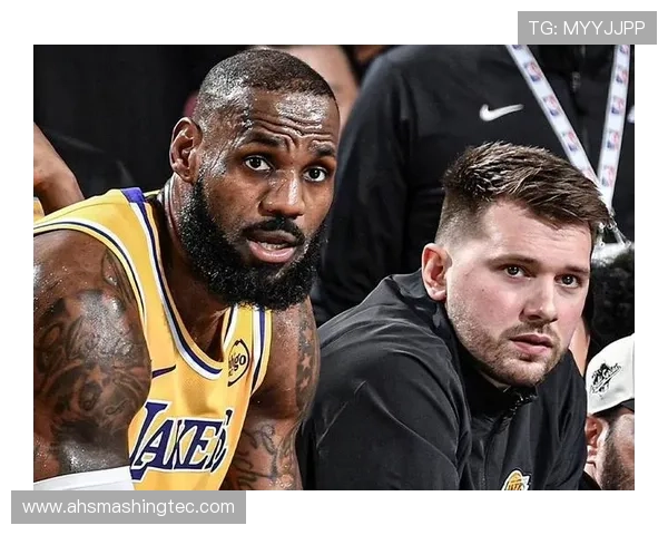 里夫斯接管湖人权力老詹成局外人兄弟恭喜你半年逆袭